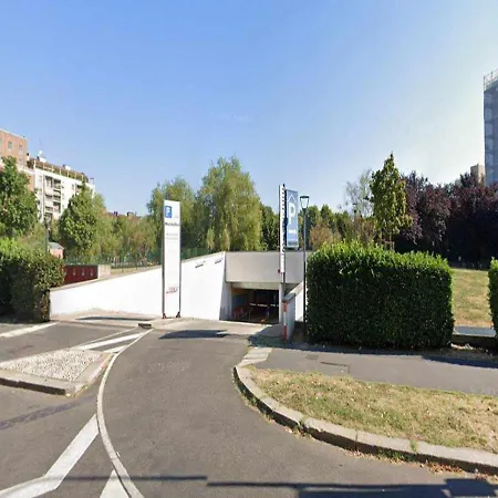 Montalbino Place شقة